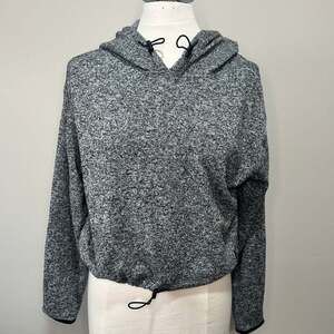Victoria's Secret PINK Cropped Hoodie Sweater Knit Pullover Gray, Sz M